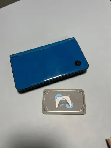 Nintendo Dsi xL com R4 e jogos