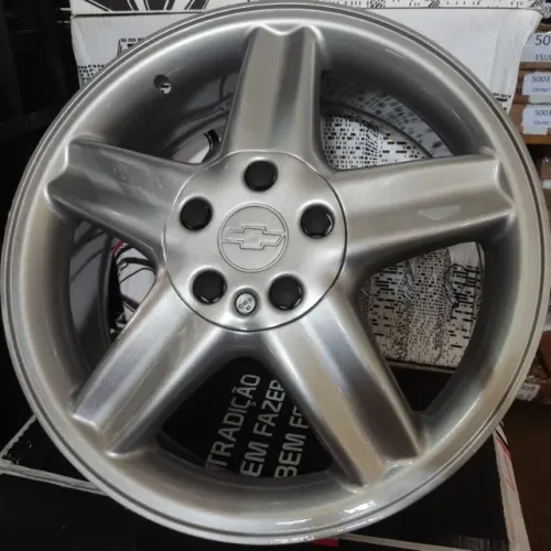 Jg de rodas Vectra Millenium 17 4x100 + 185/35R17 Aptany - R$ 4.990,00