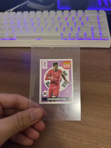 Figurinha da copa 2026 Heungmin son roxo Regular
