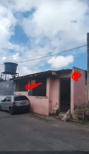 Casa 2/4, com varanda, 4 min do Shopping Ssa Norte