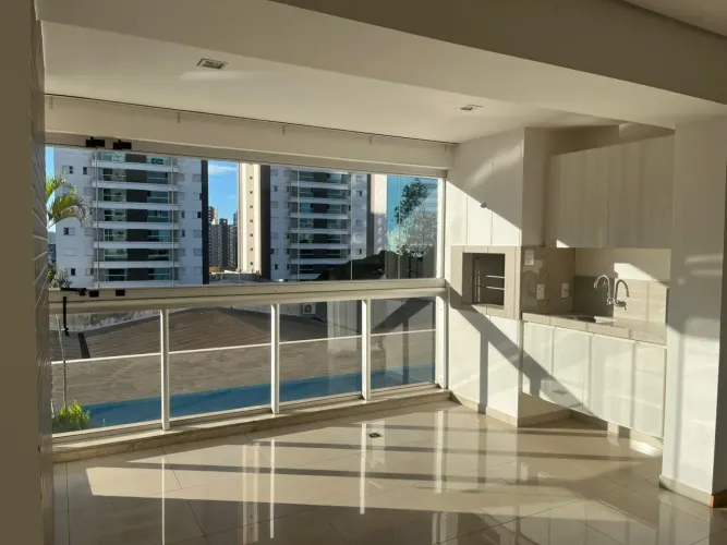 POTY LAZAROTTO | Apartamento para locação com 3 quartos, 2 vagas e ar-condicionado por R$
