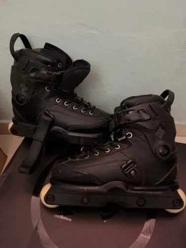 Patins street USD carbon team