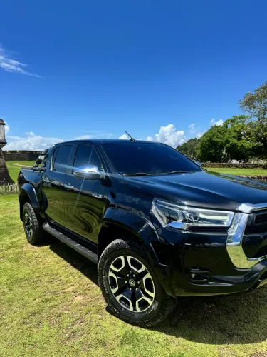 Toyota Hilux CD SRX Plus 4X4 2.8 TDI Die. Aut. 2024