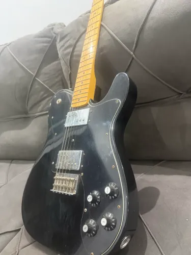 Guitarra Squire Telecaster Deluxe