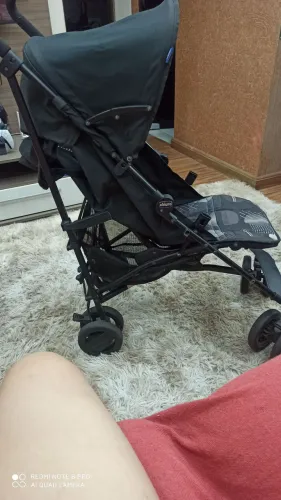 Carrinho de Bebê London da Chicco tipo guarda-chuva