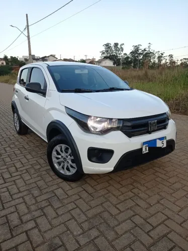Fiat Mobi Like 1.0 Fire Flex 5P. 2022