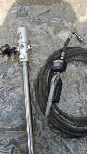 Vendo conjunto de propulsora peneu matica para óleo mangueira de 10m nova s uso *