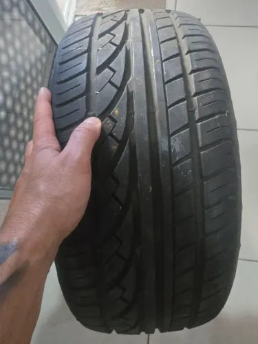 Pneu aro 17 225 45 17 remold zero