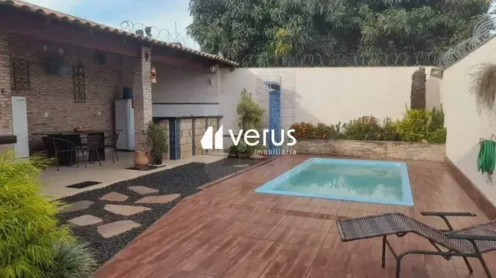 Casa à venda, 3 quartos, 1 suíte, 1 vaga, Presidente Roosevelt - Uberlândia/MG