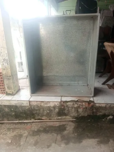 caixa de aço para carrocinha. Negociável!