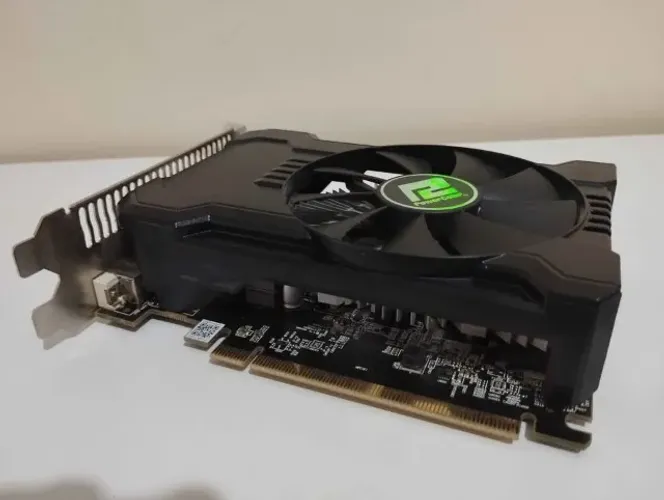 Placa de video RX 550 4gb