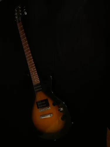 Guitarra Epiphone special model II suburban "MODELO LIMITADO A Guitar Center"
