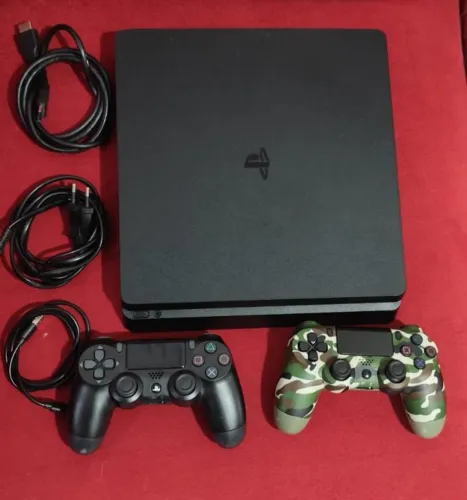Playstation 4 Slim HD 1tera com Loja de Jogos grátis desb com mais de 20 Jogos Top