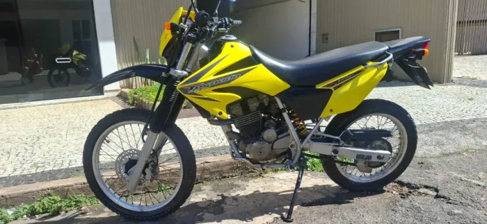 HONDA XR- 250 TORNADO LINDA MUITO NOVA E BEM CUIDADA - VERDADEIRA RARIDADE.