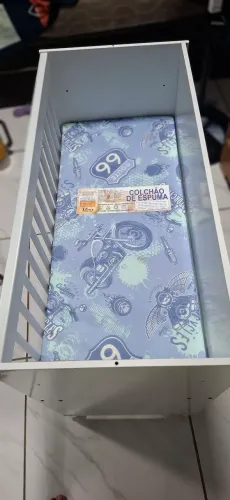 Berço com colchão