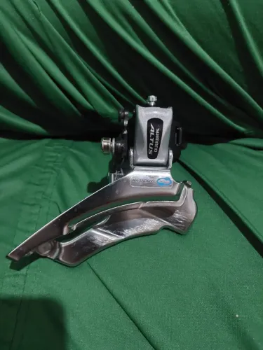 Câmbio Dianteiro Shimano Altus FD-M313 3v