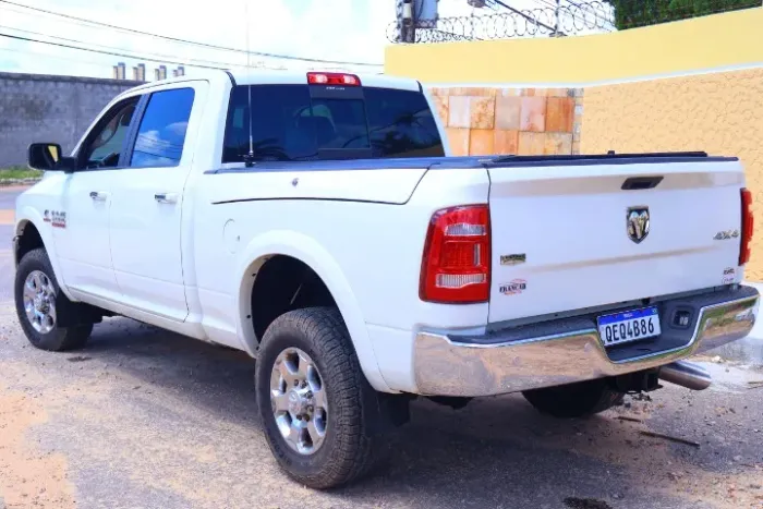 Ram 2500 Laramie 6.7 TDI CD 4X4 Diesel 2018