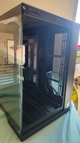 Gabinete gamer Vhagar Mid Tower SEM A TAMPA FRONTAL