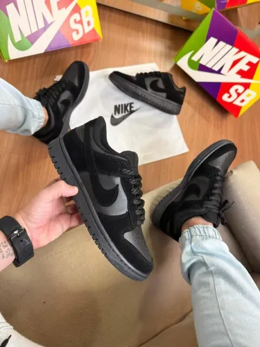 Tênis Nike SB Dunk Low Premium Masculino Cor: All Black - Disponível 38 AO 43