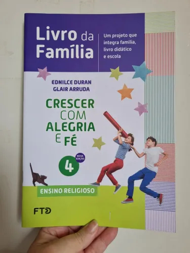 Livro crescer com alegria e fé livro da família 4