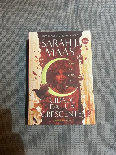 Livros Sarah J. Maas - Trono de Vidro (TOG) e Cidade da Lua Crescente (CC)