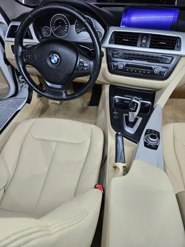 BMW 320I A 2.0 Turbo/activeflex 16V 184cv 4P 2014