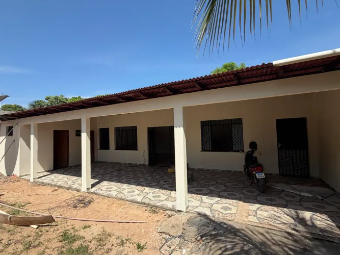 Casa padrão no alvorada