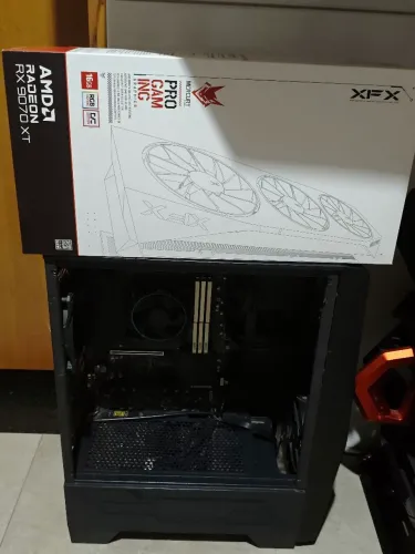 Pc Gamer Msi B660 Tomahawk + Intel Core i5 + 1TB Nvme + Audeze + etc !!! Leia & Rx 9070 XT