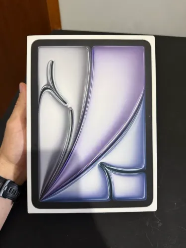 iPad Air M3 Wifi e Celular - 128GB Cinza Espacial Novo - Pra sair rápido