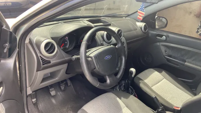 Ford Fiesta Sed. 1.6 8V Flex 4P 2012