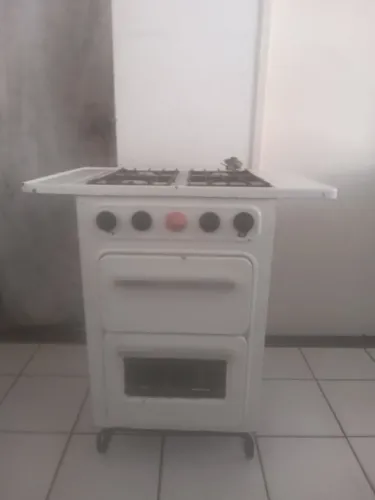 Fogao Dako Antigo. Ver descrição completa