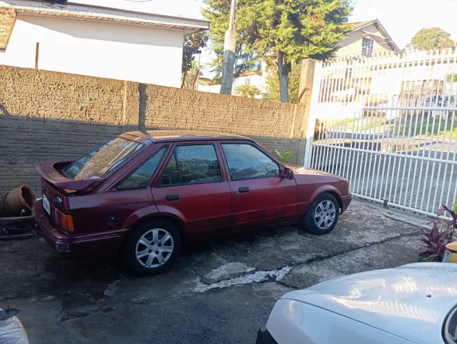 Ford Escort Guarujá 1.8 4P 1992