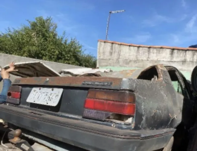 Chevette 1.6 sucata vendo peças 