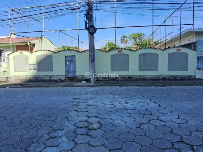 Terreno à venda em Roçado, São José/SC.