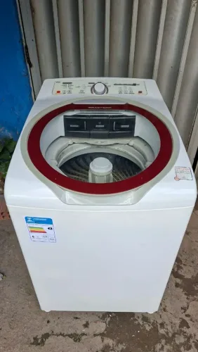 Máquina de lavar roupas brastemp 11kg.