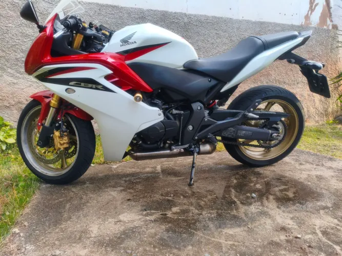 CBR 600f 2013 c/ ABS raridade (mais nova de todas)