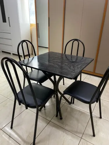 Conjunto de mesa C/4 cadeiras Bianca nova a pronta entrega 