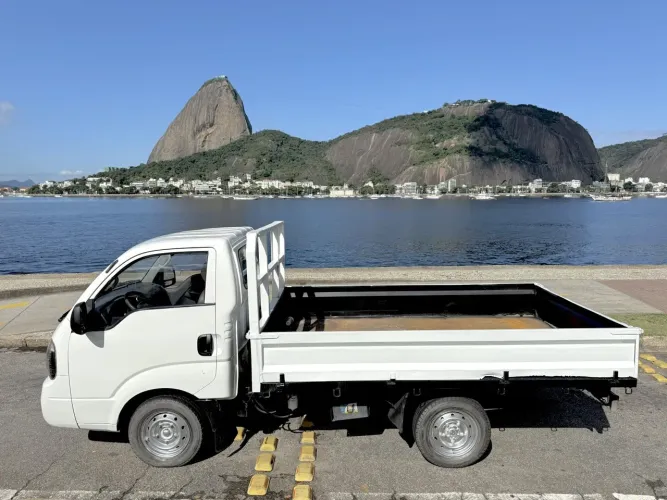 Kia Motors Bongo K-2500 2.5 4X4 TB Diesel 2021