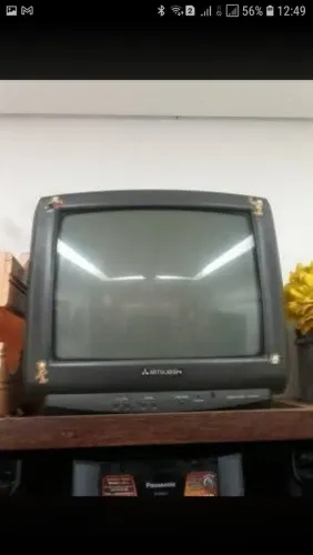 Vendo 2 TV de 20 e 15 polegada