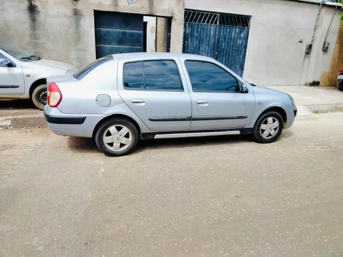 Renault Clio SED RT/ Privilège/ Botic 1.6 16V 4P 2005