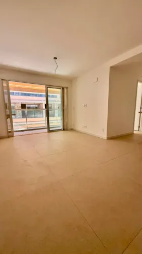 Oportunidade!!!!!Alugo 2 quartos com varanda Gávea - Rio de Janeiro - RJ