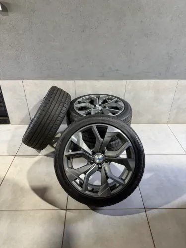 Rodas aro 18 Audi RSQ3