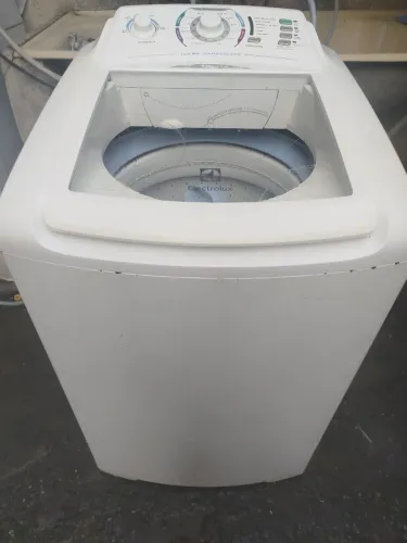 Vendo máquina de lavar Eletrolux 10 kilos