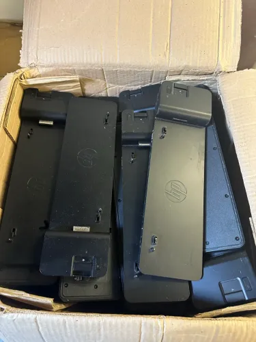 Dock Station HP 2013 UltraSlim Docking Station - R$10,00 cada