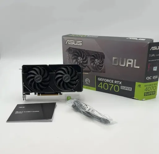 ASUS RTX 4070 Super 12gb