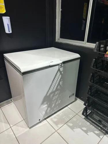 Vende-se freezer
