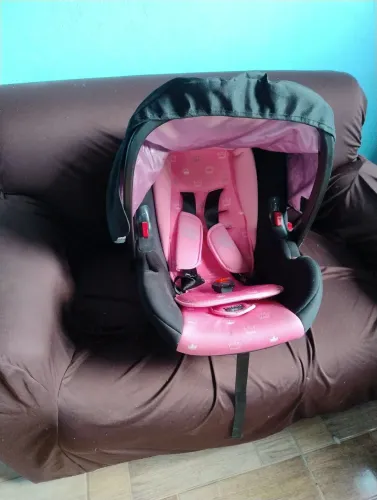 bebê conforto semi novo