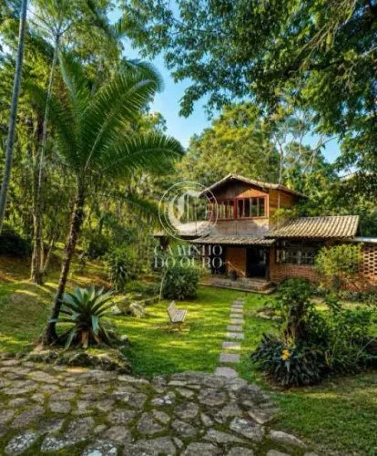 Casa de rua : / Residencial / Itaipava