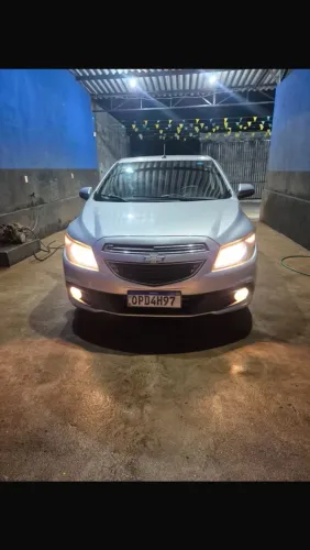 Chevrolet Onix Hatch LT 1.4 8V Flex Power Mec. 4P 2013