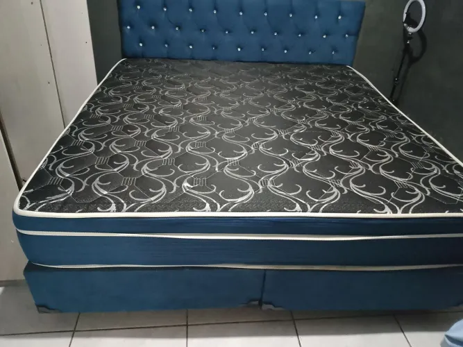 Cama box king size ortopédica nova